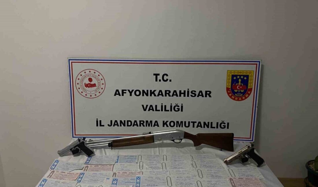 Afyonkarahisar’da jandarma tarafından tefeci olduğu iddia edilen şahıslara yönelik yapılan