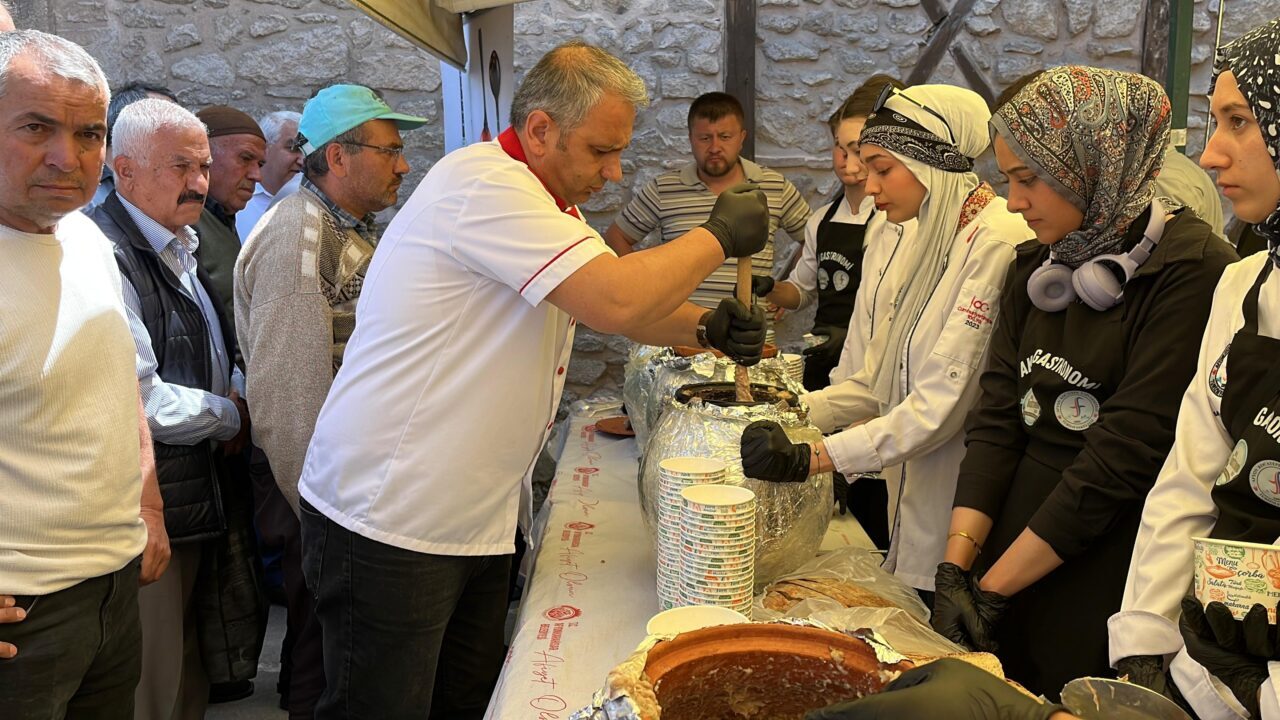 AFYONKARAHİSAR (AA) – Afyonkarahisar'da "Türk Mutfağı Haftası" etkinlikleri devam ediyor.