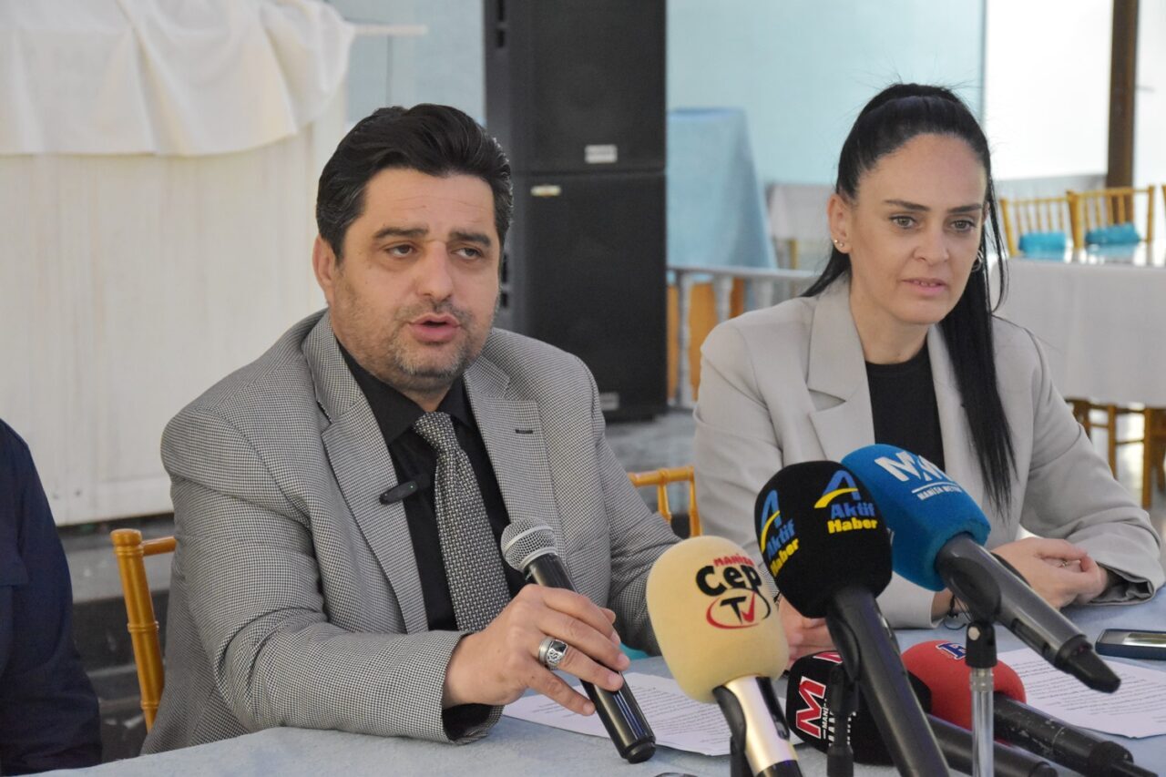 AK Parti Şehzadeler İlçe Başkanı Ahmet Nalband, Şehzadeler Belediyesinin iyi