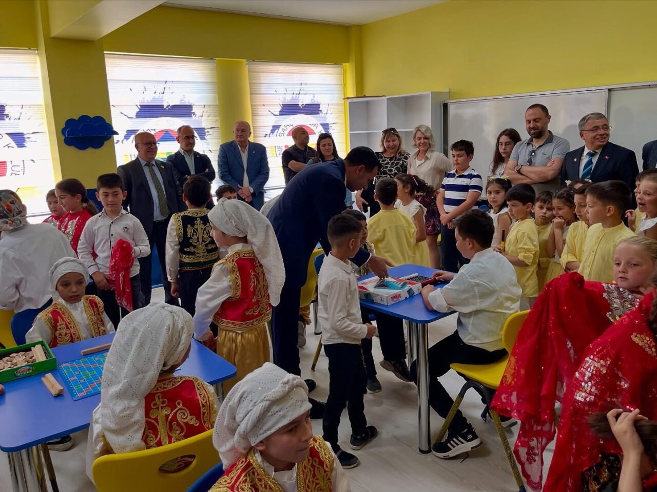 Afyonkarahisar Ahmetpaşa Atatürk İlkokulu, Fenerbahçeli Tıp İnsanları Vakfı’nın bağışladığı zeka