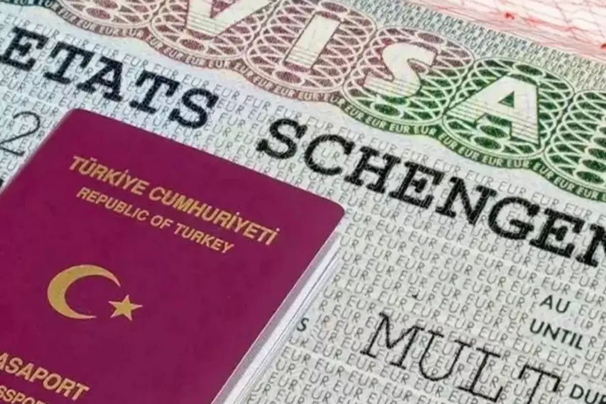 Avrupa Parlamentosu’nun bugün kabul edilen Türkiye raporunda, Avrupa Birliği üyesi