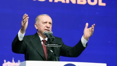 Cumhurbaşkanı Recep Tayyip Erdoğan, İstanbul’da düzenlenen ‘Her Mahallesiyle İstanbul’ programına