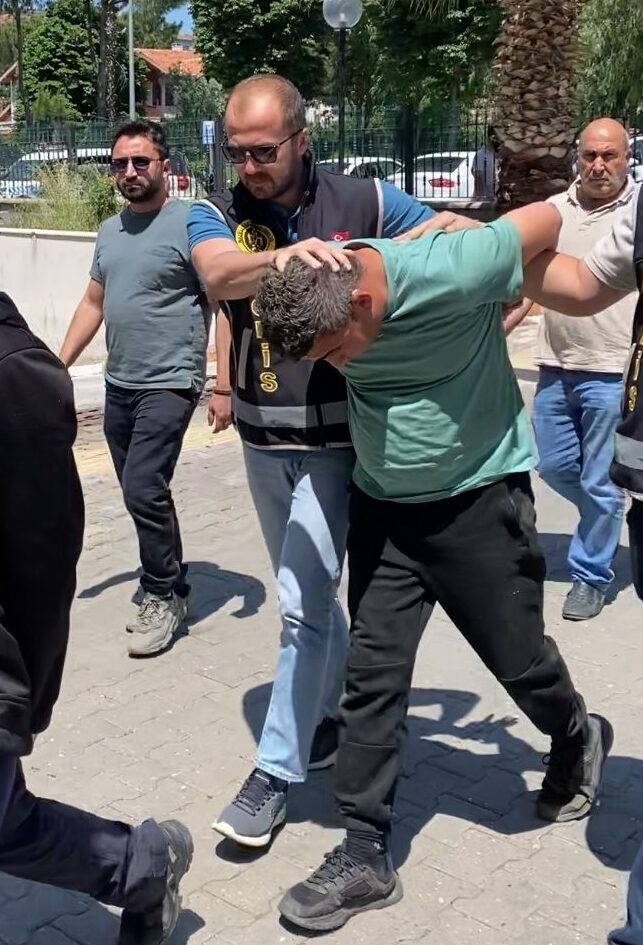 Aydın’ın Nazilli ilçesinde, mart ayında evinde çıkan yangında eşi ile