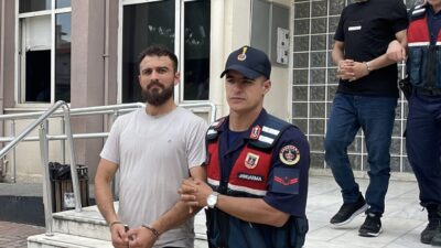 Aydın’ın Efeler ilçesinde otomobile düzenlenen silahlı saldırıyla ilgili gözaltına alınan