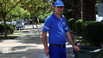 Aydın’da belediye temizlik işçisi, çalışırken yolda bulduğu 23 bin 250