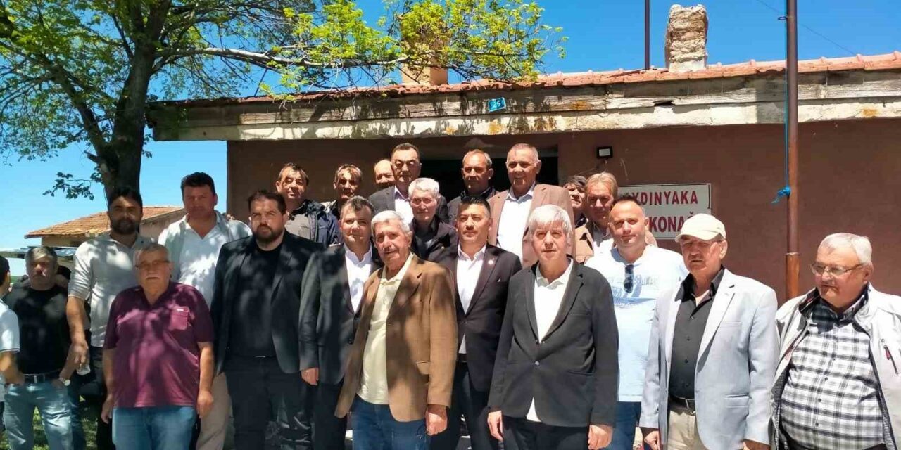 Emirdağ ilçesine bağlı Aydınyaka köyünde yapılan ‘Yağmur ve Şükür Duası’na