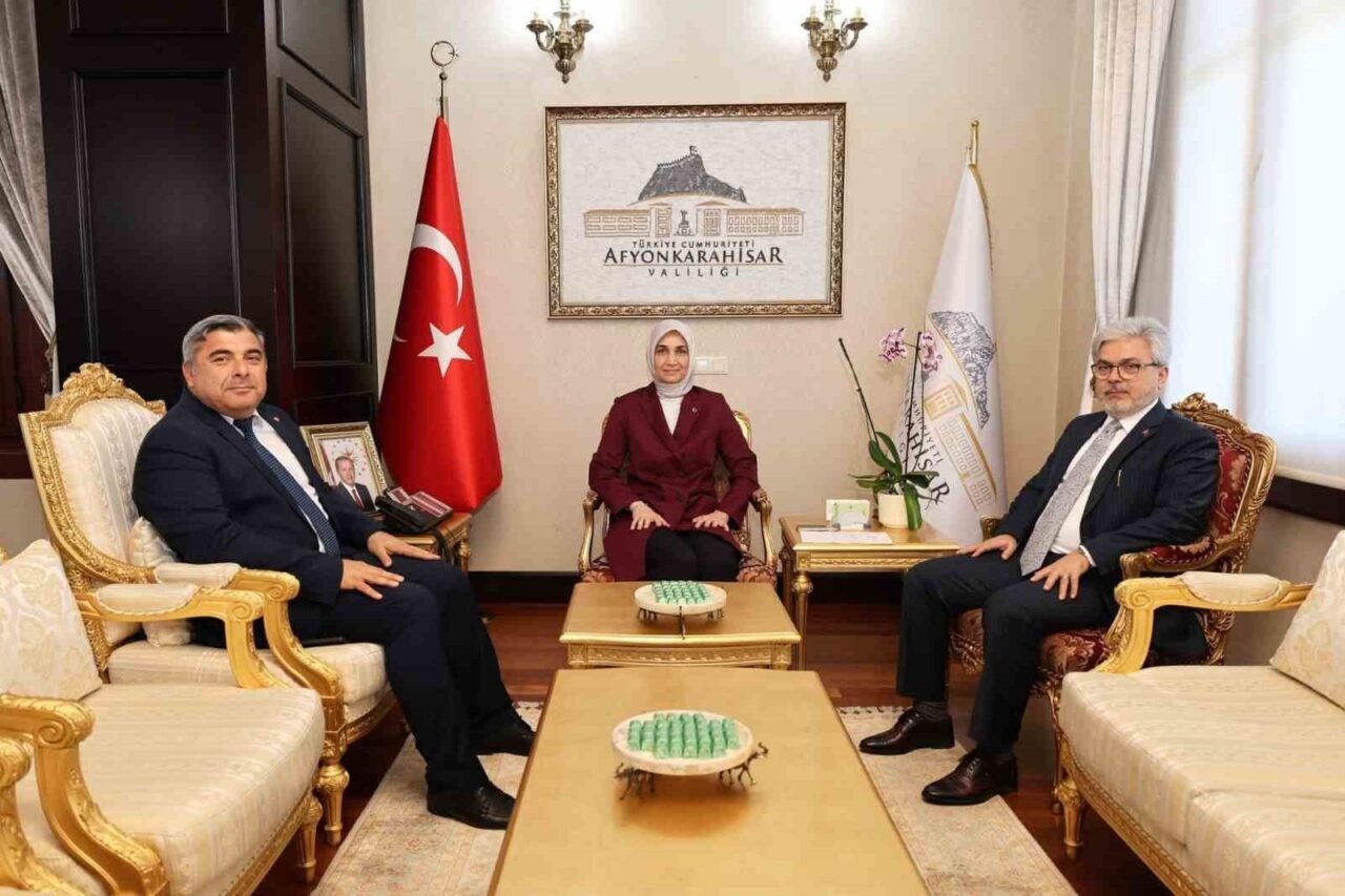 Milli Eğitim Bakan Yardımcısı Dr. Ömer Faruk Yelkenci, Afyonkarahisar Valisi