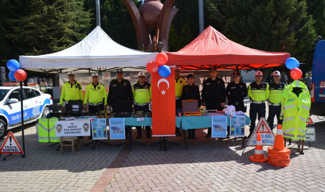 Uşak’ın Banaz ilçesinde Karayolu Trafik Güvenliği Günü ve Trafik Haftası