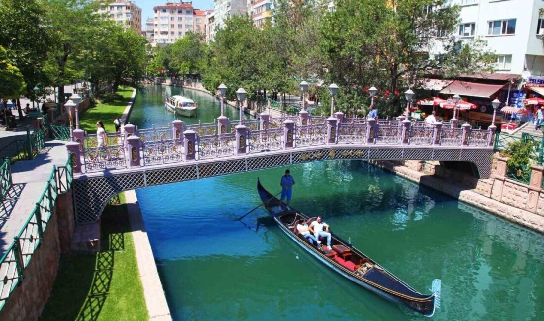 Eskişehir Büyükşehir Belediyesi, 19 Mayıs Atatürk’ü Anma Gençlik ve Spor