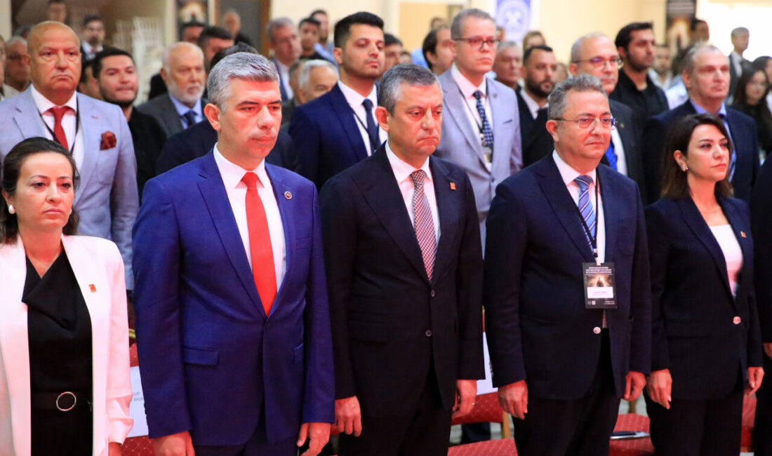 CHP Genel Başkanı Özgür Özel, Manisa’nın Soma ilçesindeki maden faciasının