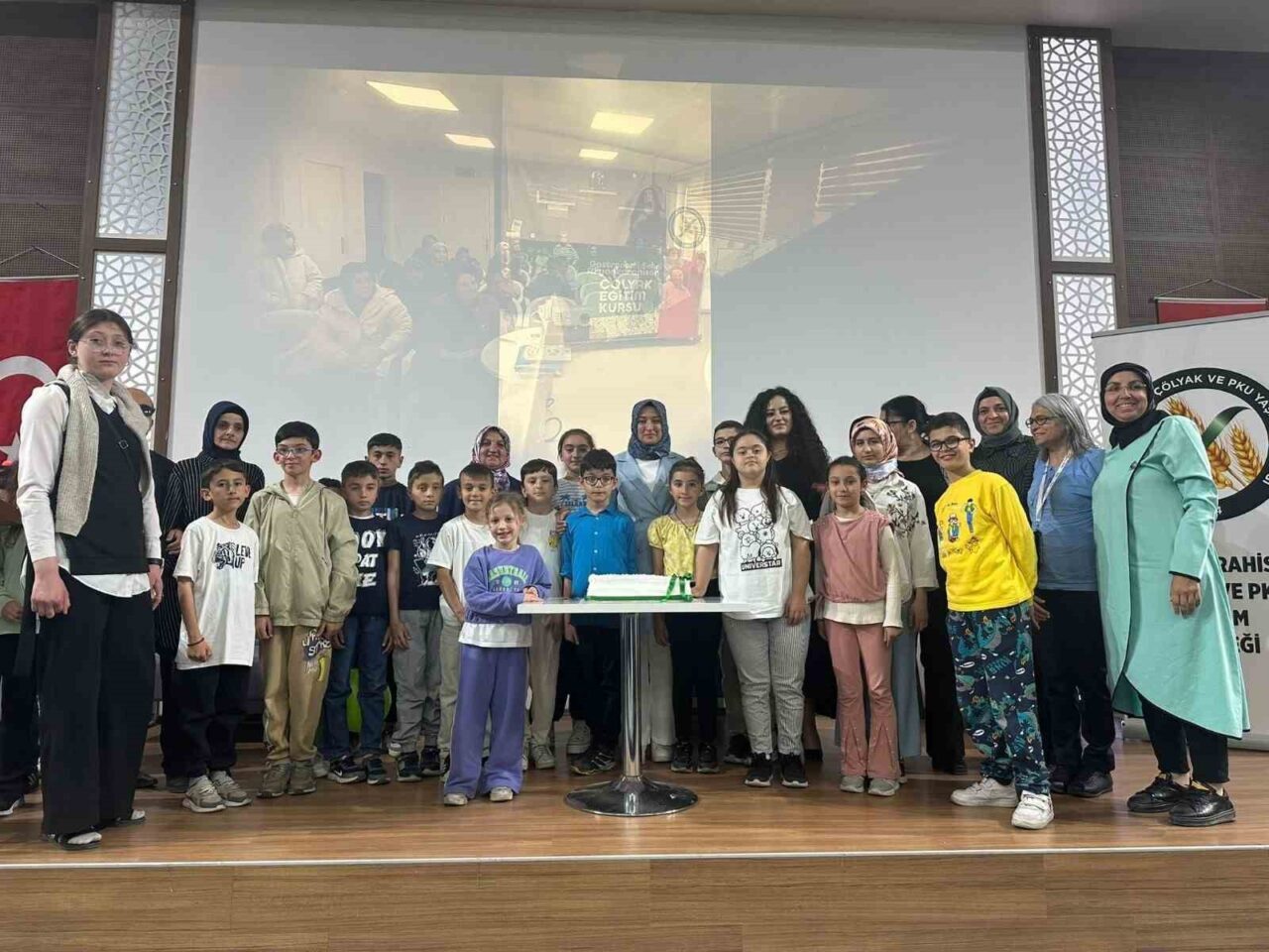 Afyonkarahisar Çölyak ve PKU Yaşam Derneği, hem Çölyak Haftasını hem