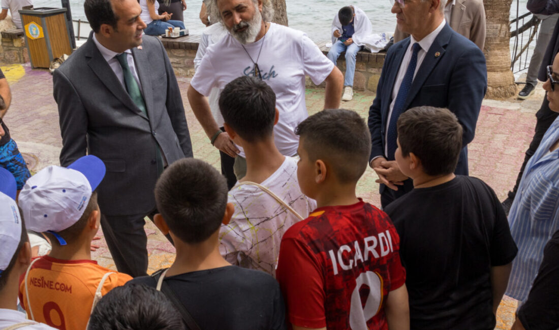 Muğla’nın Datça ilçesinde depremzede çocuklar denizle buluştu. Kahramanmaraş’ın Nurhak ilçesinden
