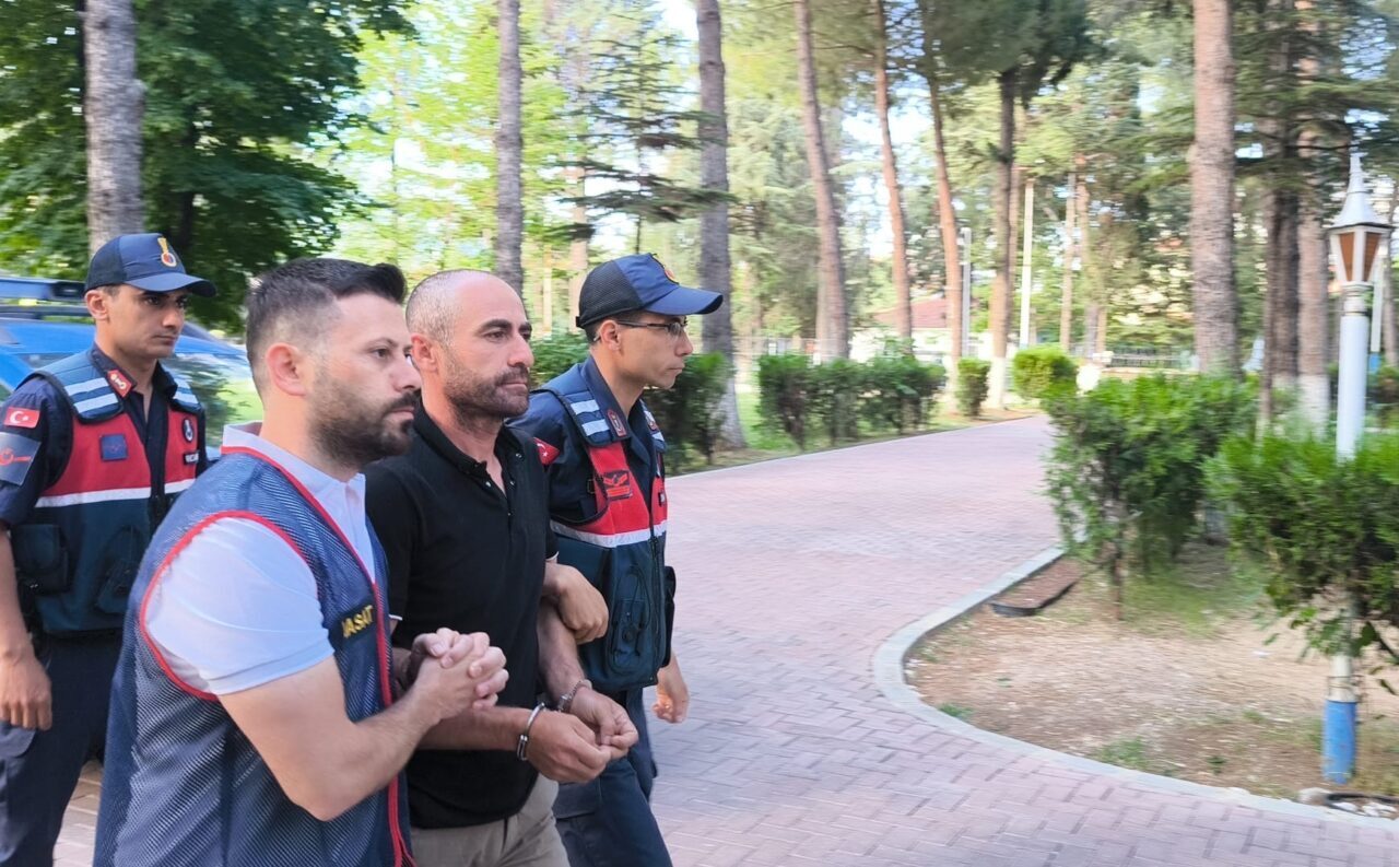 Denizli’nin Tavas ve Pamukkale ilçelerinde 5 adresten 140 kez hırsızlık