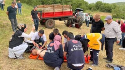 Bilecik’te seyir halinde iken kontrolden çıkıp devrilen traktörün sürücüsü ağır