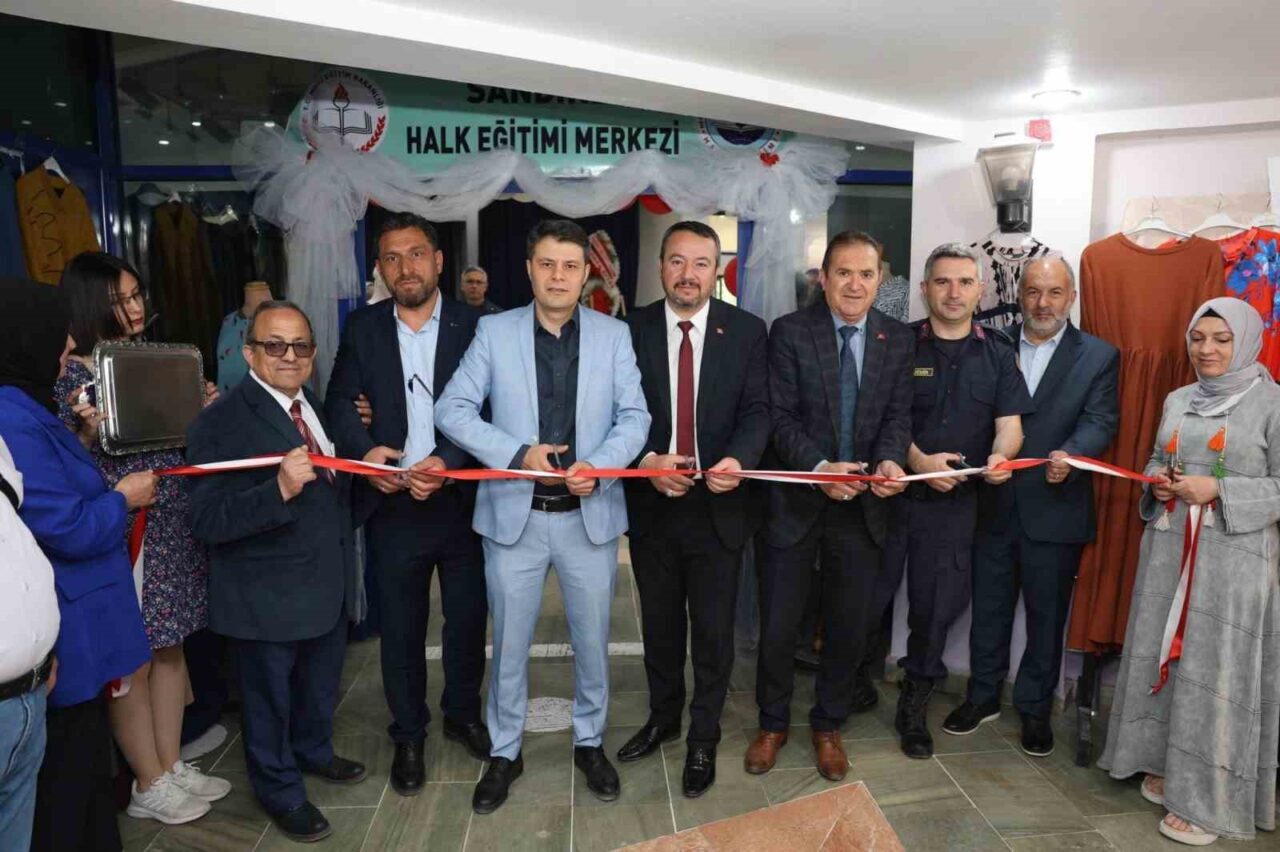 Afyonkarahisar Sandıklı Halk Eğitim Merkezi tarafından her yıl geleneksel olarak