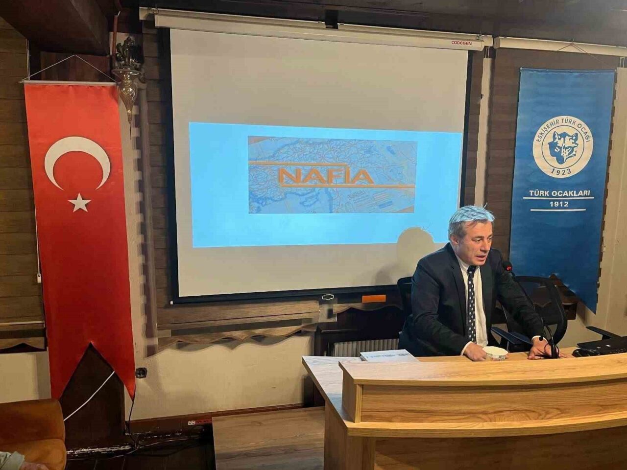Eskişehir Türk Ocağı’nda; İstanbul Aydın Üniversitesi İnşaat Mühendisliği Bölümü Öğretim