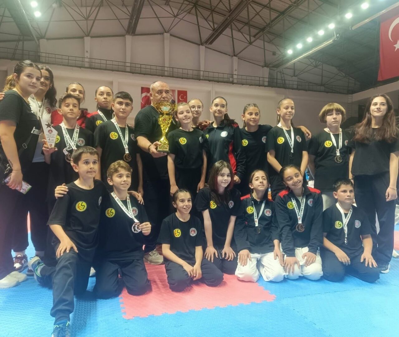 Eskişehir’den ’İller Arası Karate Ligi Final Etabı’na katılım sağlayan sporcular