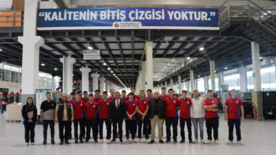 Kütahya’nın Simav ilçesinde otomotiv yedek parçası üreten bir fabrika içerisinde