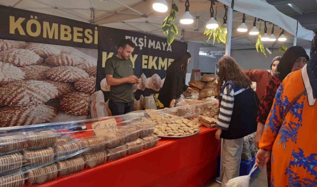 Bilecik’te Karadenizliler Derneği öncülüğünde kurulan ve açıkta birçok yiyeceğin satıldığı