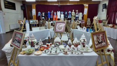 Kütahya’nın Gediz ilçesinde, Halk Eğitim Merkezi’nin yıl sonu karma sergisi,