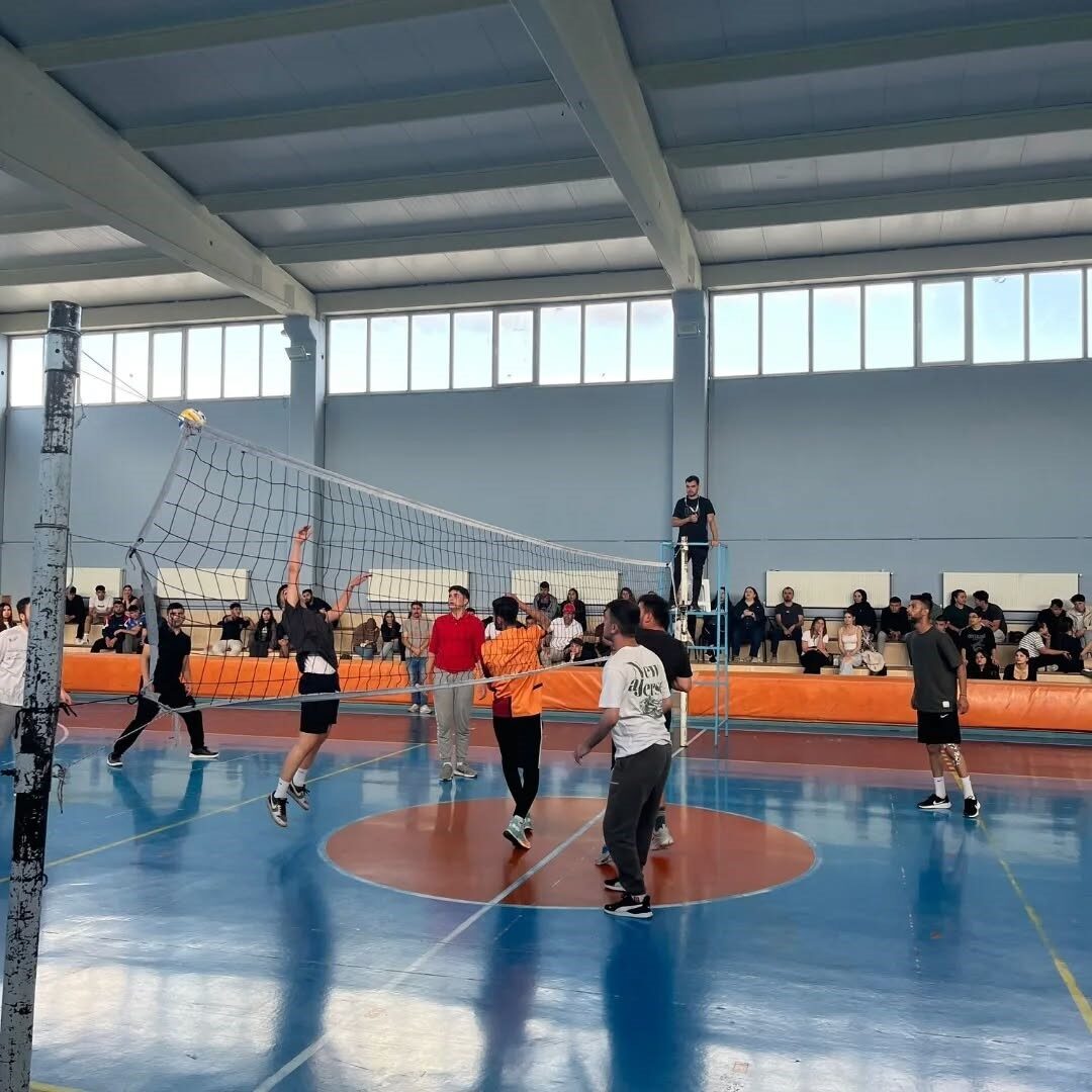 Hisarcık Meslek Yüksekokulu tarafından düzenlenen Bahar Dönemi Voleybol Turnuvası sona