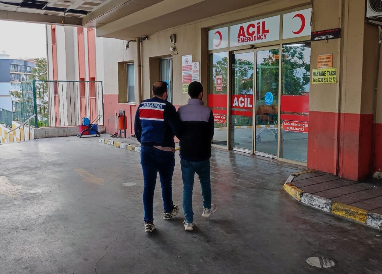 İzmir merkezli 4 ilde, silahlı terör örgütü DEAŞ'a yönelik düzenlenen