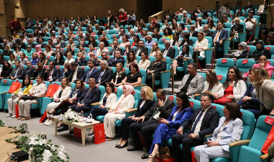 TBMM Kadın Erkek Fırsat Eşitliği Komisyonu Başkanı ve AK Parti