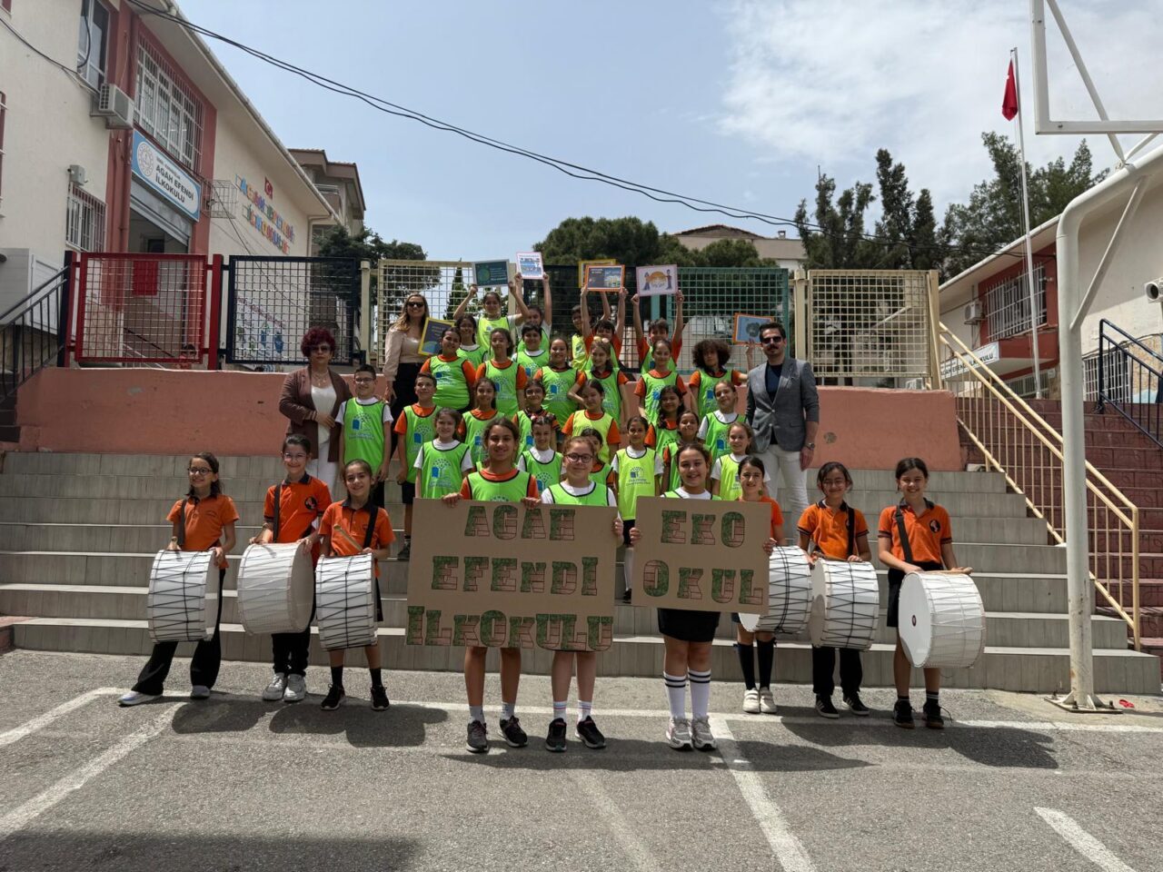 İzmir’de ilkokul öğrencileri, Eko Okul Projesi kapsamında çevre bilincini artırmak