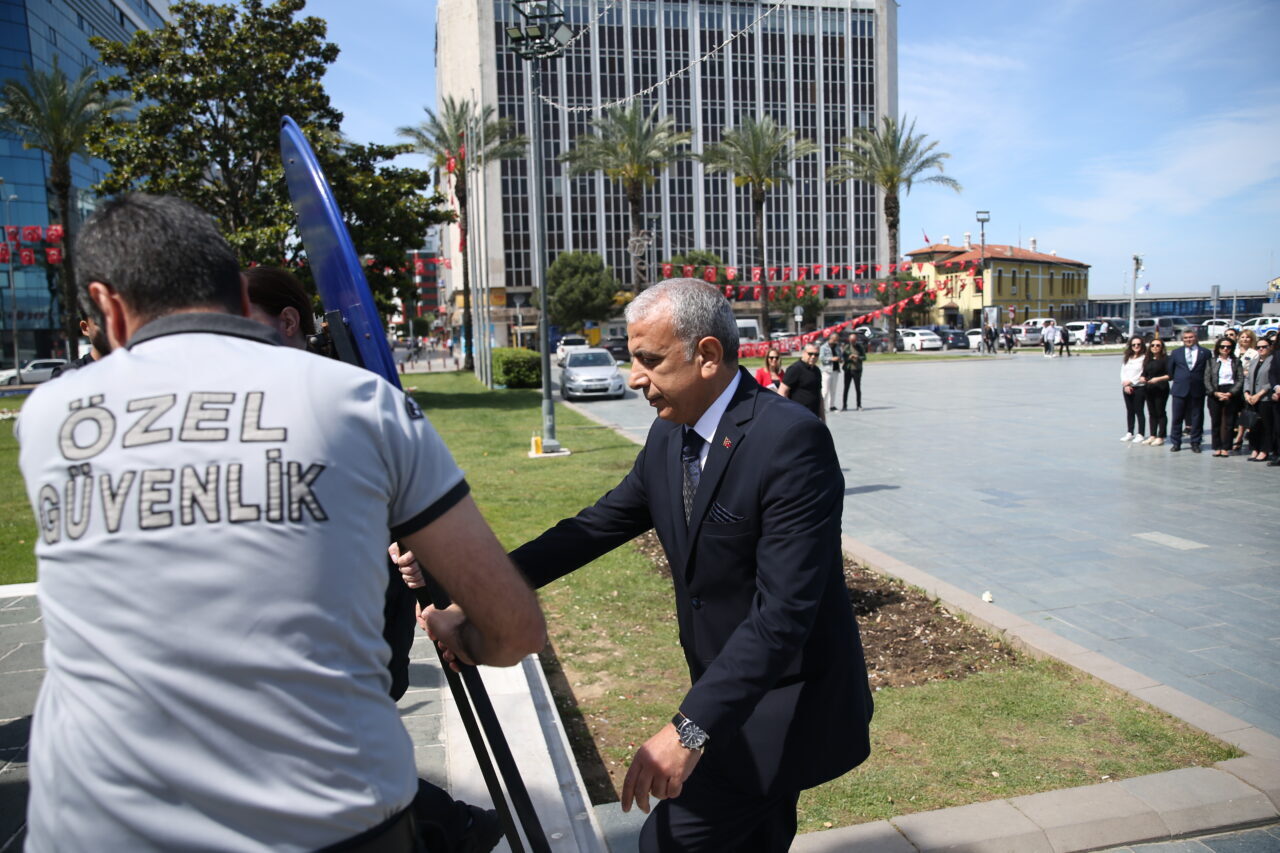 – İzmir’de, toplumda sosyal güvenlik bilincinin artırılması amacıyla 13-19 Mayıs’ta