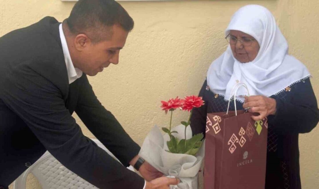 Afyonkarahisar Kızılören Kaymakamı Bilal Çitil, Anneler Günü dolayısıyla ilçedeki şehit