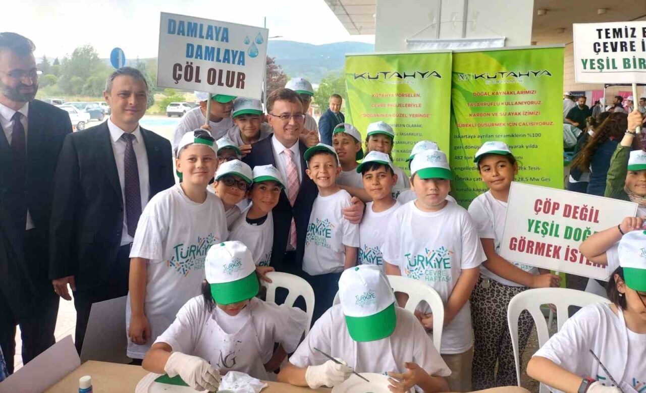 Kütahya’da Türkiye Çevre Haftası, “Çevrene İyi Bak” mottosuyla coşkulu etkinliklerle