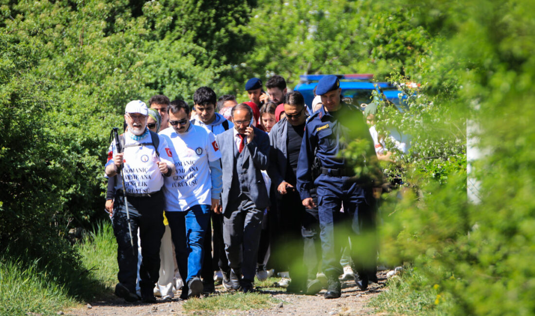 Kütahya’nın Domaniç ilçesinde Gençlik Haftası etkinlikleri kapsamında Domaniç’ten Bilecik’in Söğüt