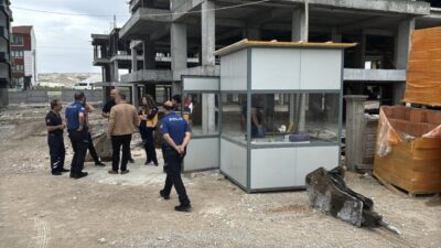 Kütahya’da bir inşaatın gece bekçisi kulübede ölü bulundu. Zafertepe Mahallesi’ndeki