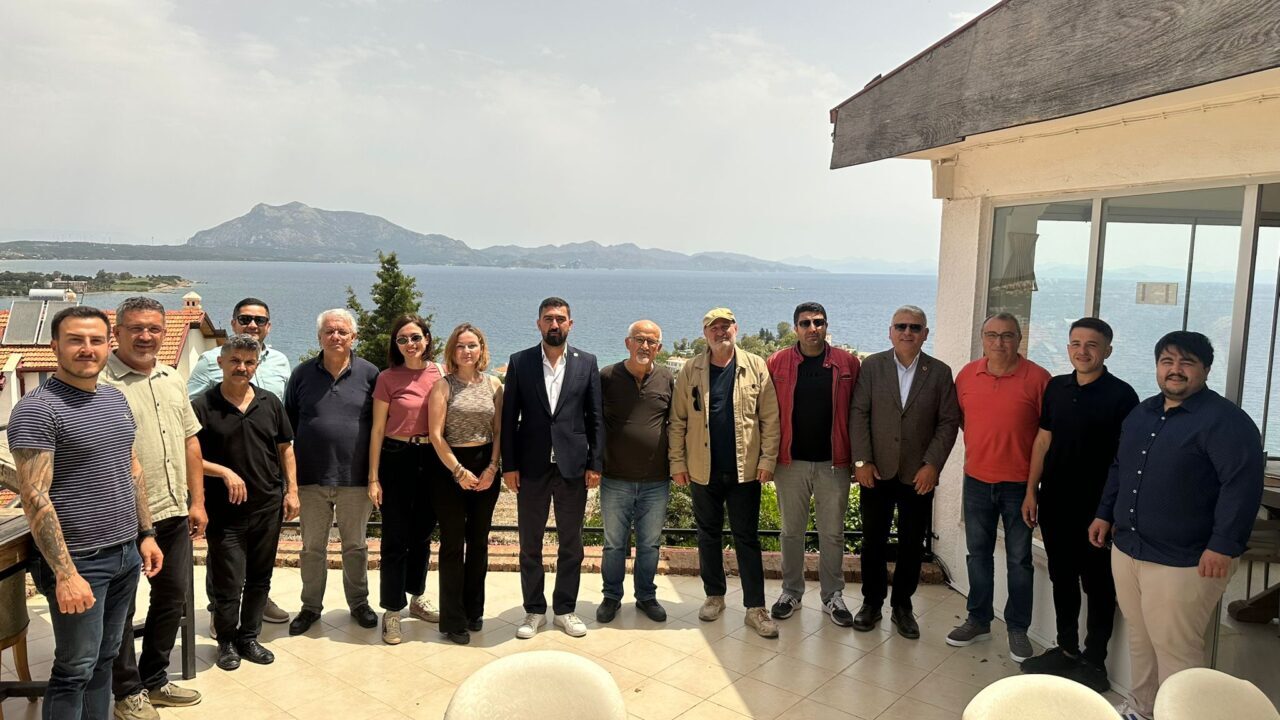 Milliyetçi Hareket Partisi (MHP) Datça İlçe Başkanlığı’na atanan Oğuzhan Özçelik,