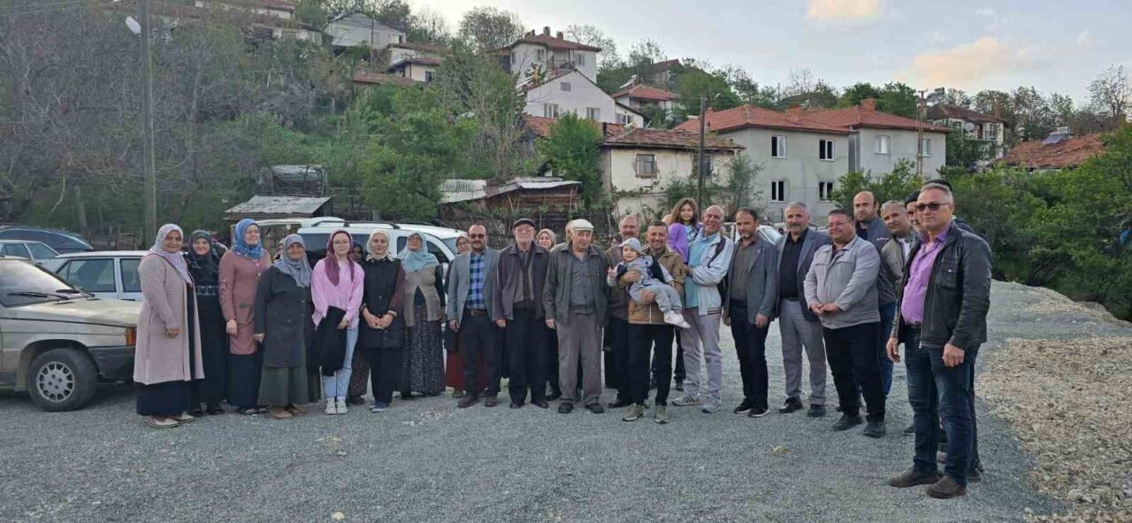 Milliyetçi Hareket Partisi (MHP) Kütahya Milletvekili Ahmet Erbaş, Hisarcık Belediye