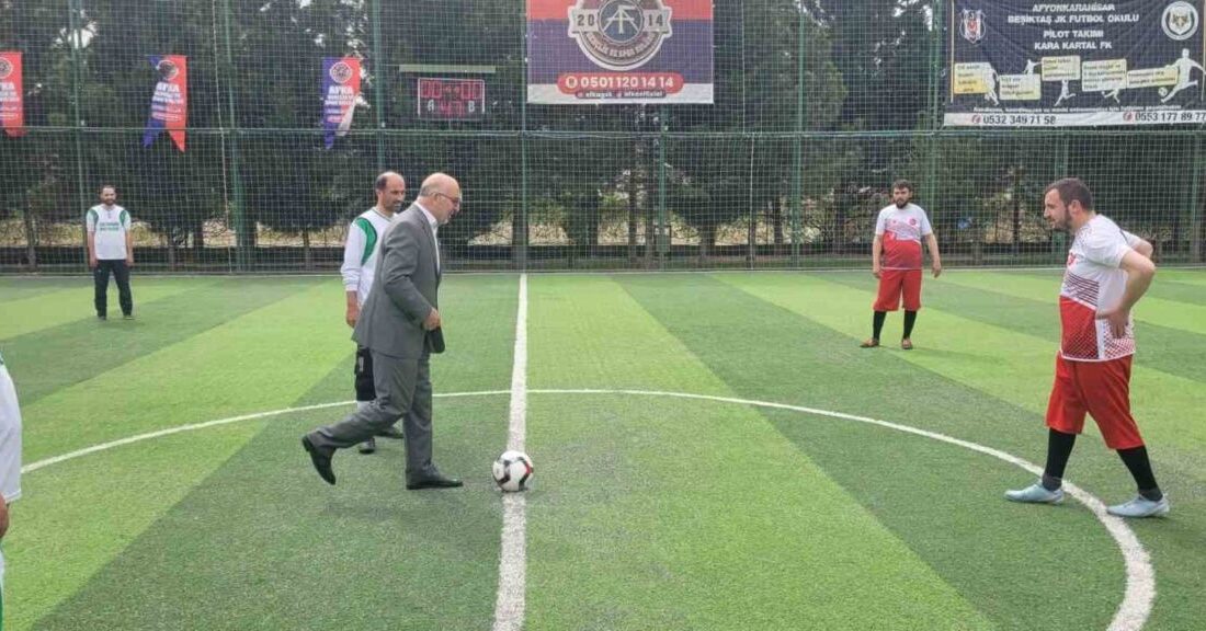 Afyonkarahisar İl Müftülüğü tarafından düzenlenen ve 14 ilçenin katılımıyla gerçekleşen