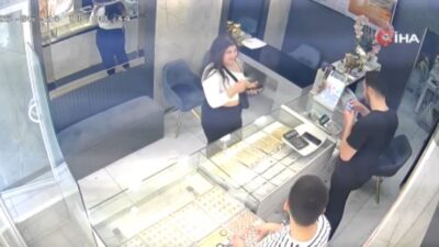 Diyarbakır'da bir kadının, jelatinli 5 gramlık sahte altınları 12 farklı