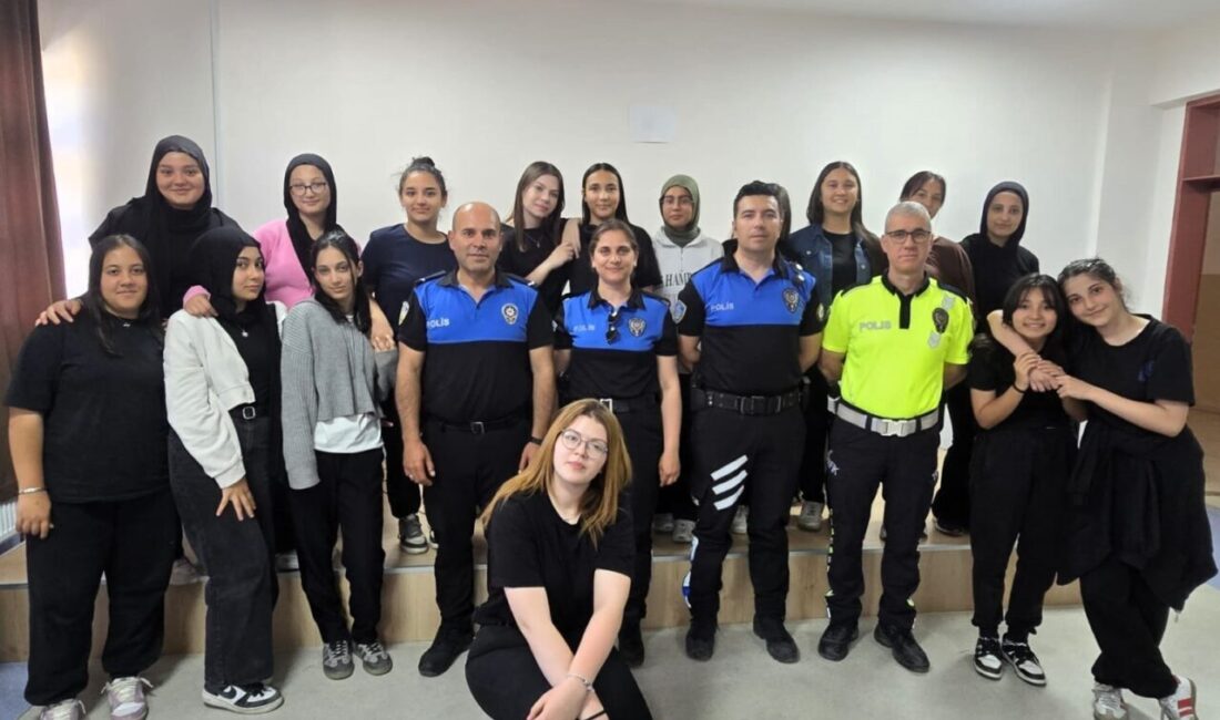 Afyonkarahisar İl Emniyet Müdürlüğü ekipleri, Zübeyde Hanım Kız Mesleki ve
