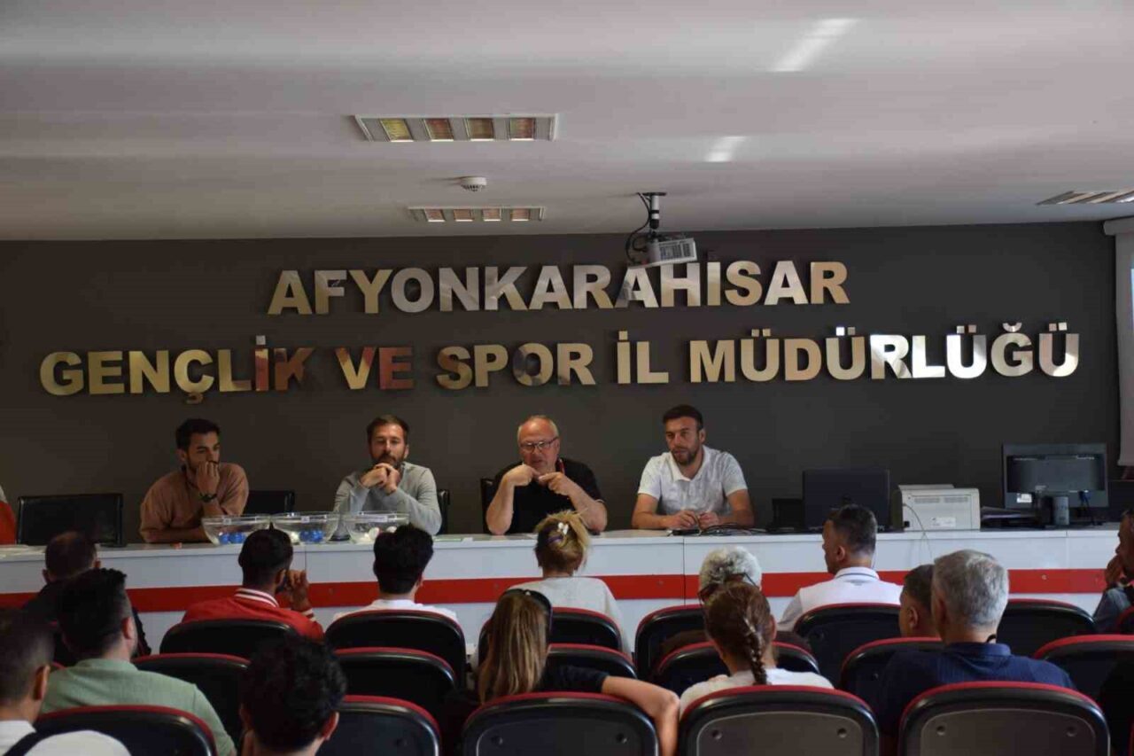Afyonkarahisar, Okul Sporları Futbol Genç Erkekler ve Genç Kızlar Türkiye