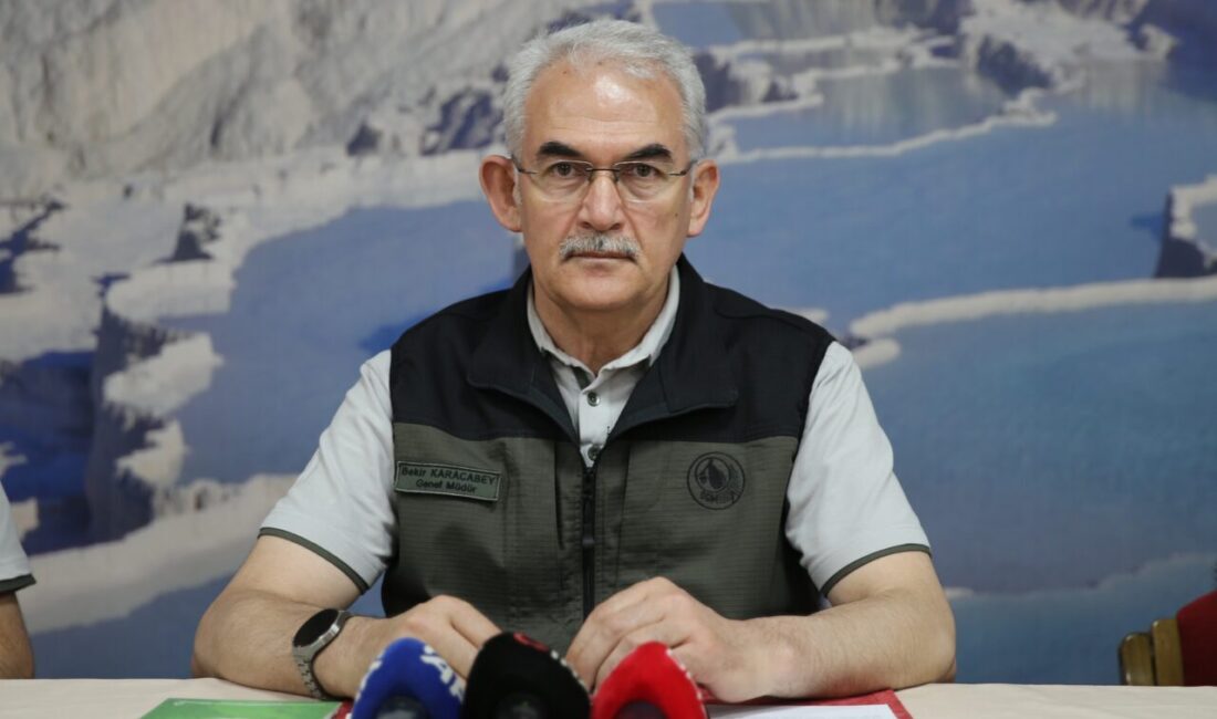 - "(Orman yangınlarıyla mücadele) Bu yıl ülkemiz genelinde 105 helikopter,