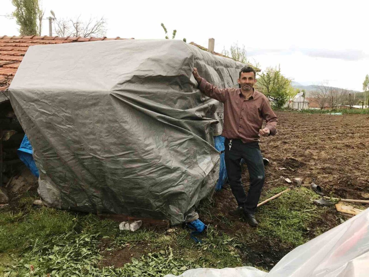 Kütahya’nın Simav ilçesine bağlı Yemişli köyünde, 25 Nisan 2025’ten bu