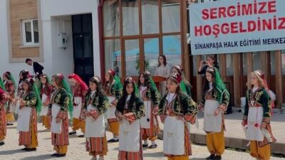 Afyonkarahisar’ın Sinanpaşa ilçesinde "Hayat Boyu Öğrenme Haftası" etkinlikleri çerçevesinde Halk