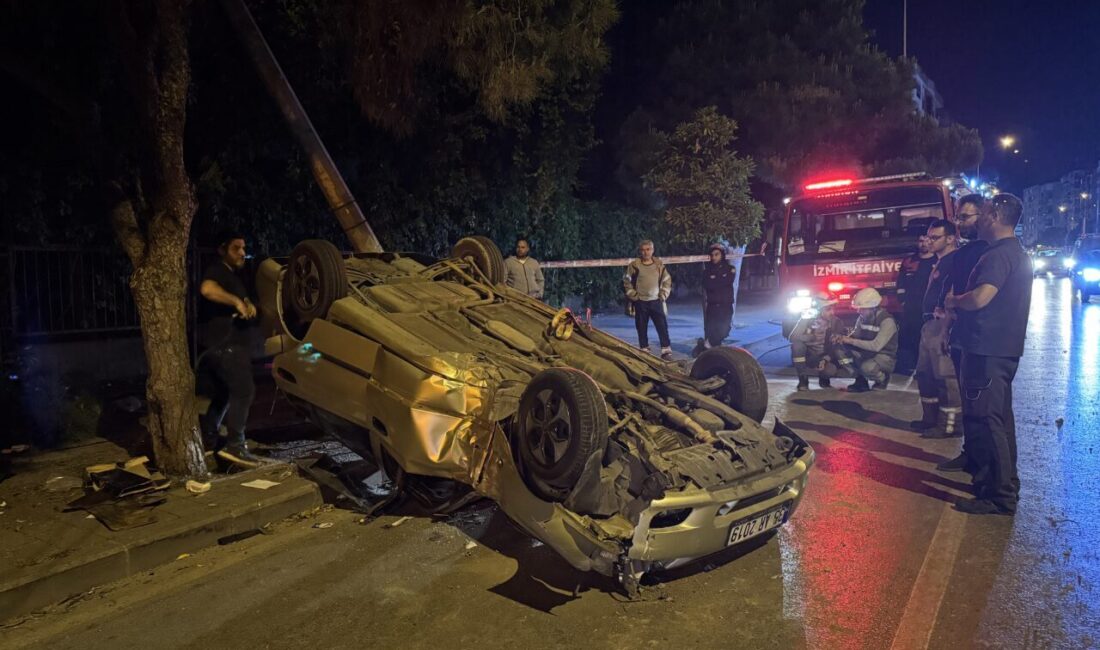 İzmir'in Konak ilçesinde kontrolden çıkarak takla atan otomobilin sürücüsü yaralandı.
K.K.