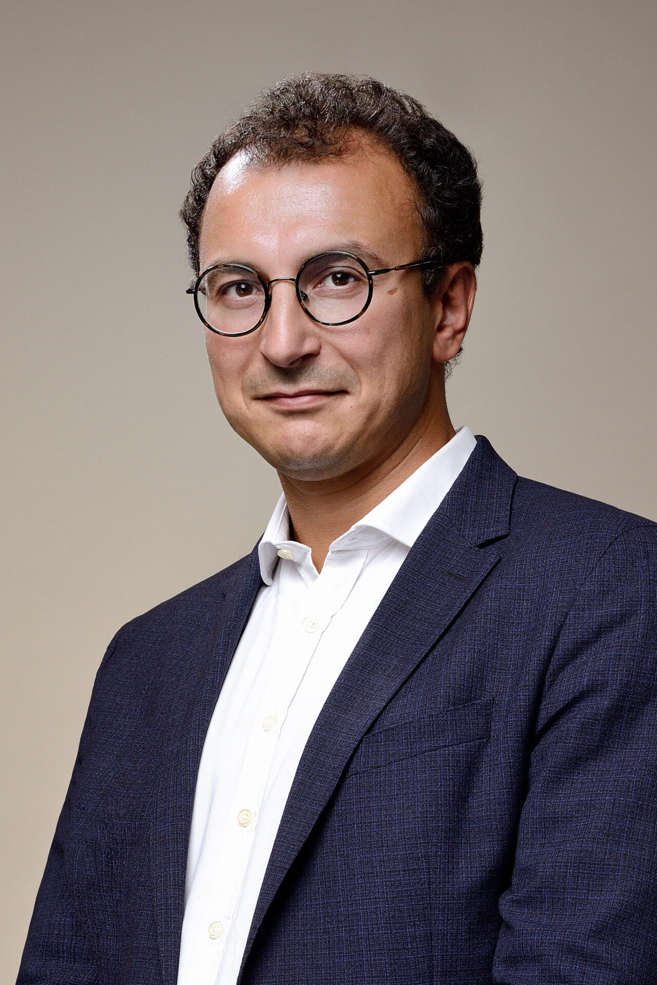 TAV Havalimanları'nda Finans Grup Başkanı (CFO) görevine Karim Ben Salem,