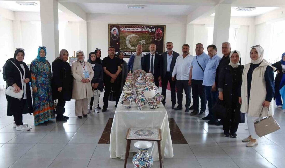 Kütahya’nın Tavşanlı ilçesine bağlı Tunçbilek beldesinde, Halk Eğitim Merkezi tarafından