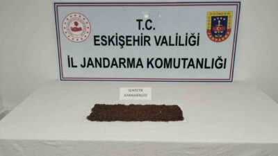Eskişehir’de jandarma ekiplerince, uyuşturucu ticareti yapacağı belirlenen ve aracında 280