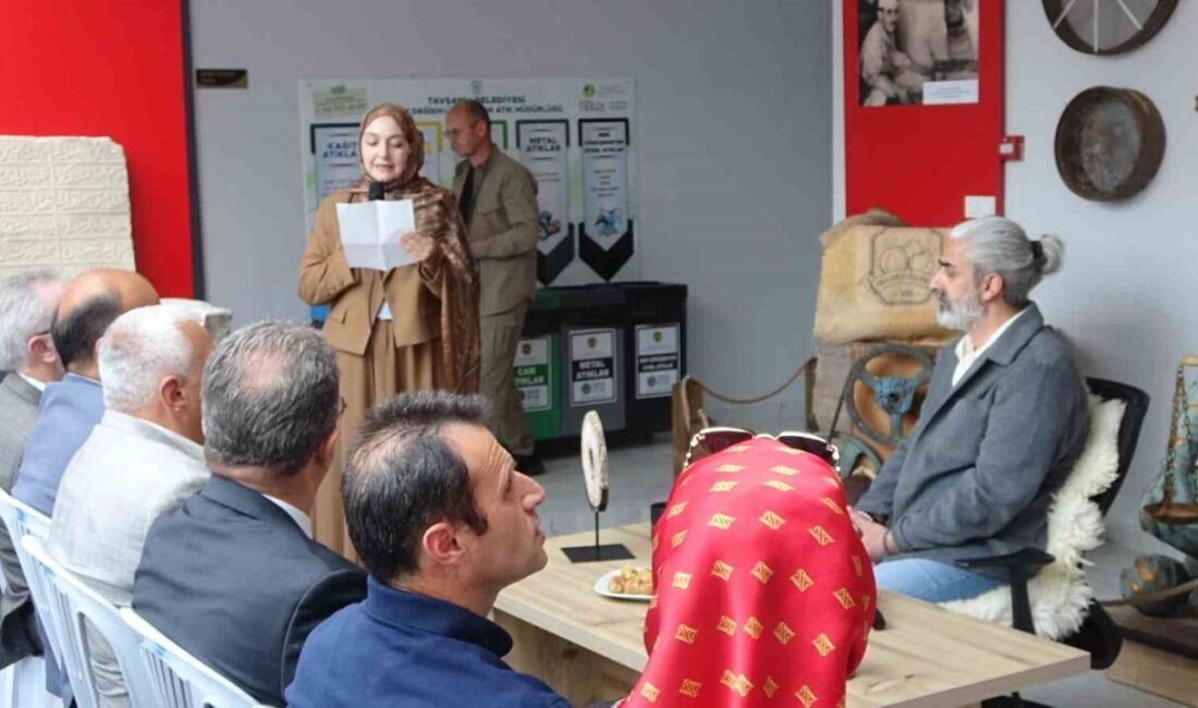 Kütahya’nın Tavşanlı ilçesinde ünlü yönetmen merhum Ahmet Uluçay anıldı.