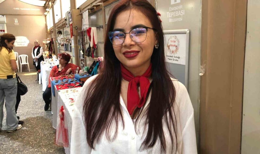 Eskişehir’de yaşayan Türkmenistanlı Roza Serdarowa, Tepebaşı Belediyesi’nin hizmete sunmuş olduğu