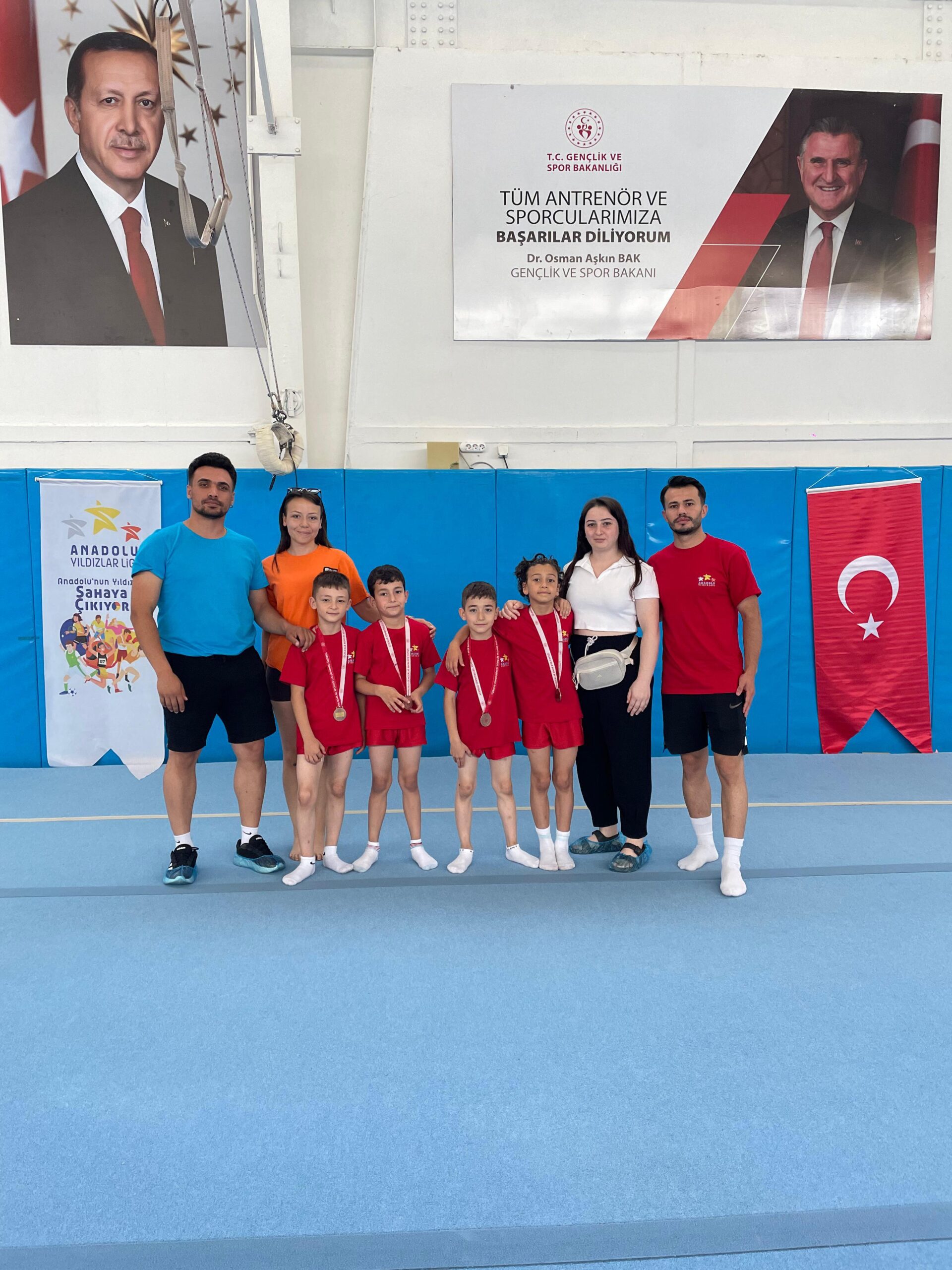 Afyonkarahisar sporcuları, Anadolu Yıldızlar Ligi (ANALİG) kapsamında düzenlenen artistik cimnastik,