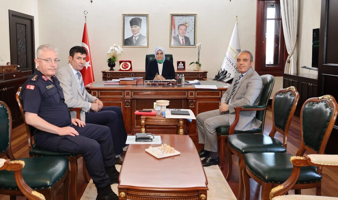 Afyonkarahisar’da kamu düzeni, güvenlik ve asayişin sağlanmasına yönelik çalışmaların değerlendirildiği